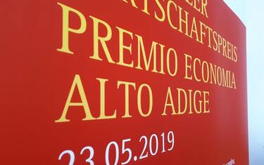 7cafbe3ce210593e421bc84aaf204061