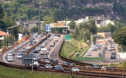 A22: fine settimana con traffico da bollino nero