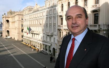 Comuni: errore busta paga, sindaco Trieste rimborsa denaro