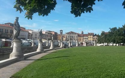 Padova, restaurate 40 statue Prato Valle