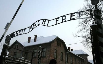 La superstite di Auschwitz: file di migranti come quelle degli ebrei