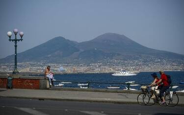 ulisse_napoli_meteo_caldo