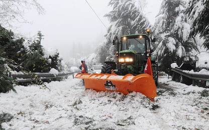 Maltempo, neve in Valtellina: allerta nelle aree colpite dalle frane