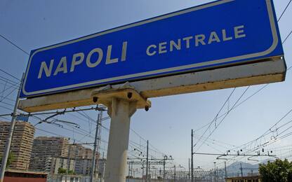 Napoli, rimosso ordigno bellico dalla stazione centrale