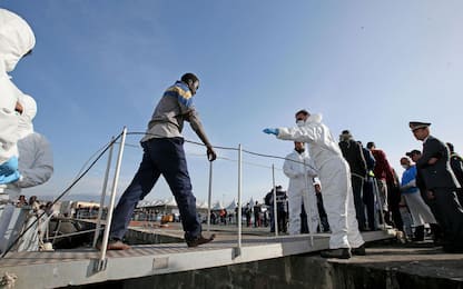 Sbarchi, 172 migranti arrivati in Italia: erano su due barche a vela