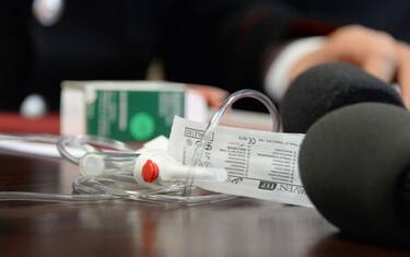 Somministra morfina a 5 neonati, arrestata infermiera in Germania