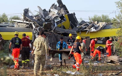 Un anno fa lo scontro fra treni in Puglia, morirono 23 persone