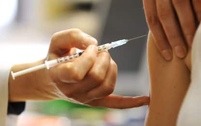 Influenza, Aifa: “Anticipare la vaccinazione ad inizio ottobre”