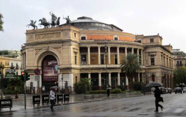 Palermo, stagione 2019 Politeama: Noa in concerto con Letters to Bach