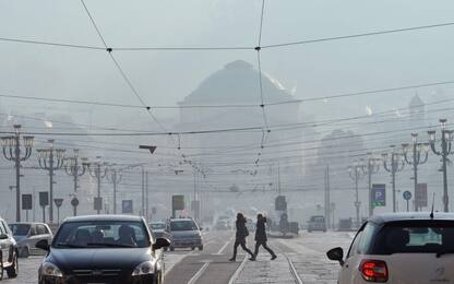 Torino, entrano in vigore le nuove misure per ridurre lo smog