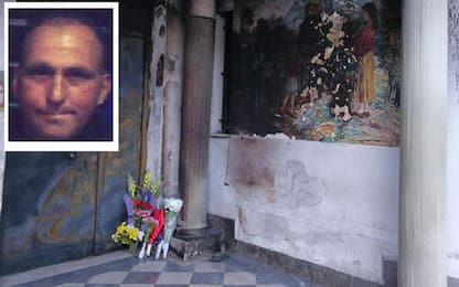 I funerali del clochard bruciato vivo: “Gli abbiamo tolto la dignità”
