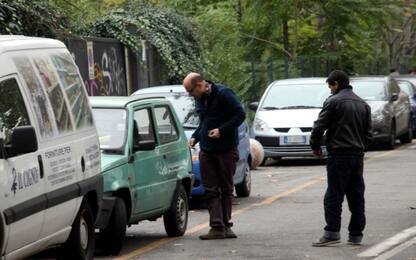 Aversa, rapinavano minorenni: arrestati due parcheggiatori abusivi