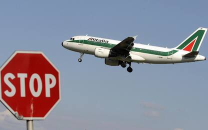 Bocciato il preaccordo su Alitalia, al referendum vince il "No"