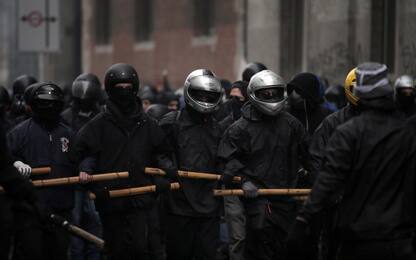Milano, scontri primo maggio 2015: prosciolti cinque ‘no Expo’ greci