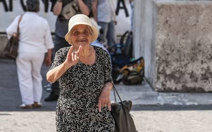 Roma: morta a 91 anni la signora Annarella, "incubo" dei politici