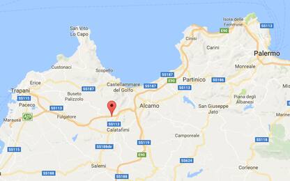 Paura su bus Trapani-Palermo: ragazzo tenta di farlo uscire di strada
