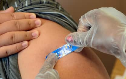 Vaccini, la legge Lorenzin esclude da scuola i bambini non in regola