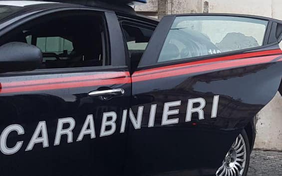 Grosseto, arrestato carabiniere accusato di abusi su una bimba | Sky TG24