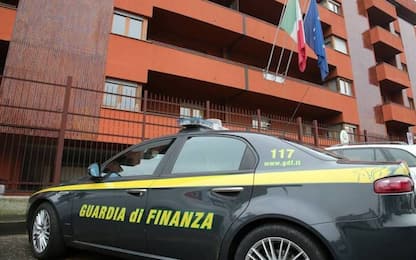 Napoli, guerra ai fuochi illegali: sequestrati 7,5 quintali di botti
