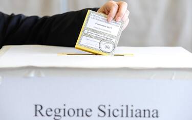 Sicilia_Elezioni_Foto_Scheda_Lapresse