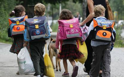 Save the Children, 130mila ragazzi a rischio dispersione scolastica