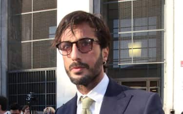 Milano, falso flirt Brozovic-Wanda: procura chiede processo per Corona