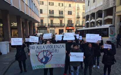 Violenze in asilo a Vercelli, genitori: "Vogliamo telecamere in aule"