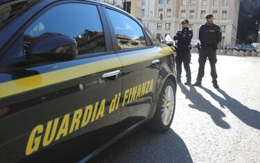Reati contro la P.A., 11 arresti e sequestri per 8,2 milioni di euro