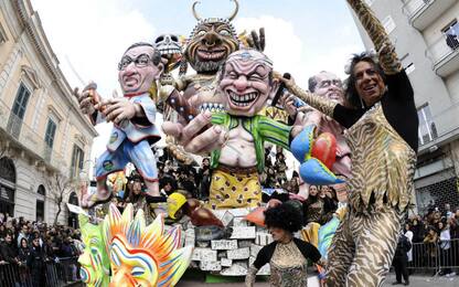 Carnevale di Putignano, al via il 17 febbraio, il più antico d’Europa