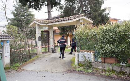 Calabria, 4 corpi trovati in casa a Rende: ipotesi omicidio-suicidio