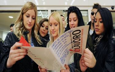 Donne_lavoro_ansa