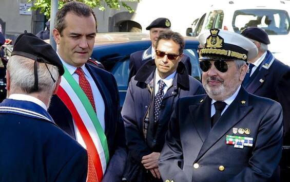 Attacco In Siria Sottomarino Usa Fece Scalo A Napoli Polemica Sky 
