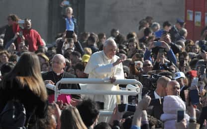 Onomastico di Papa Francesco: 3.000 gelati ai senzatetto di Roma