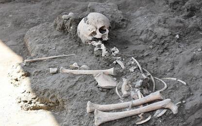 Pompei, scoperto scheletro di un bimbo in scavi delle Terme Centrali