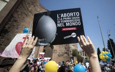 roma-manifestazione-contro-aborto