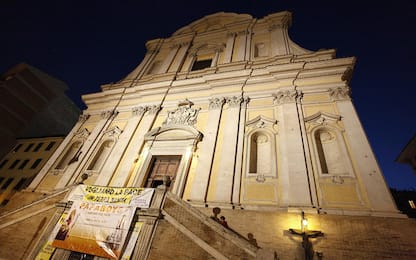 Roma, giallo in chiesa: trovati 36mila euro nel confessionale