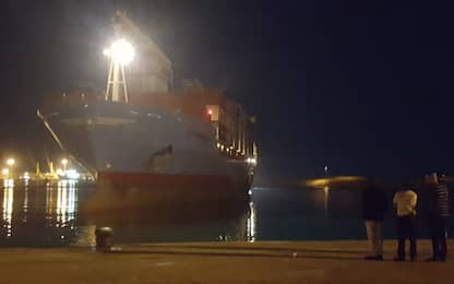 Pozzallo, sbarcati migranti Maersk. FOTO