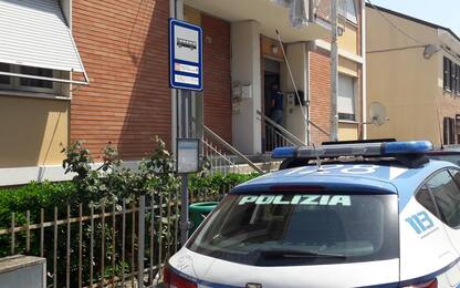 Pesaro, donna accoltellata: l'assassino ha confessato