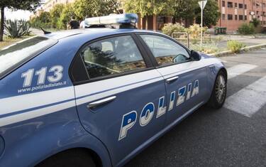Tentano furto in una casa a Roma, bloccati dopo un inseguimento