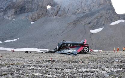 Svizzera, aereo d’epoca si schianta sulle Alpi: 20 morti