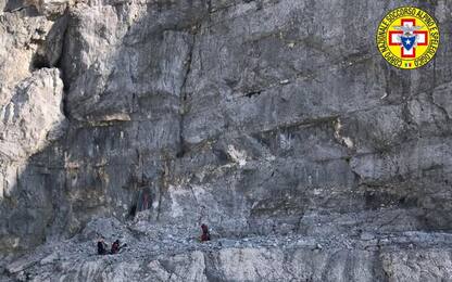 Friuli, rinviata la risalita dello speleologo bloccato sul Monte Canin