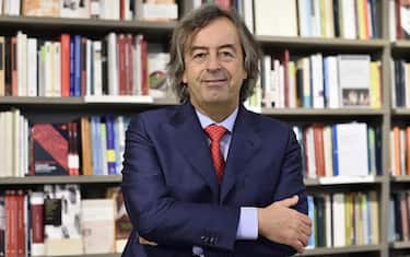 Burioni a Sky tg24: "Legge o no, genitori vaccinino i figli"