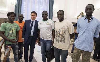 Strage braccianti, Conte e Salvini a Foggia. Il premier: non è dignità