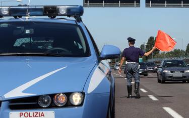 Arrestato rapinatore seriale di area di servizio sulla Messina-Catania