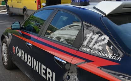 Roma, auto rubata tampona macchina in ospedale: denunciato 28enne