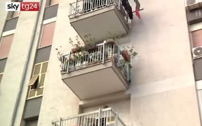 Taranto, padre accoltella figlio e getta l’altra da balcone: arrestato