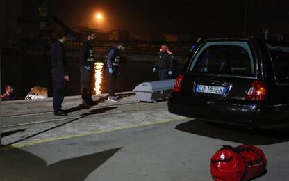 Migranti, naufragio al largo della Sardegna: 2 morti e 8 dispersi