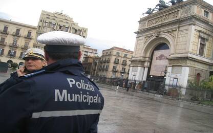 Palermo, rubate quattro pistole e un computer alla polizia municipale