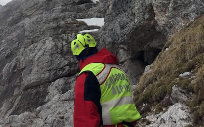 Valtellina, due alpinisti precipitano nel vuoto: un morto