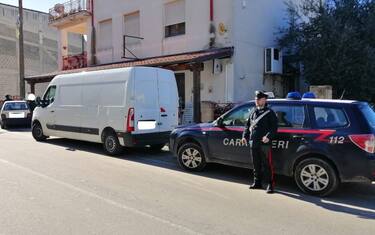 Oliena, assaltano un portavalori e rubano un carico di sigarette